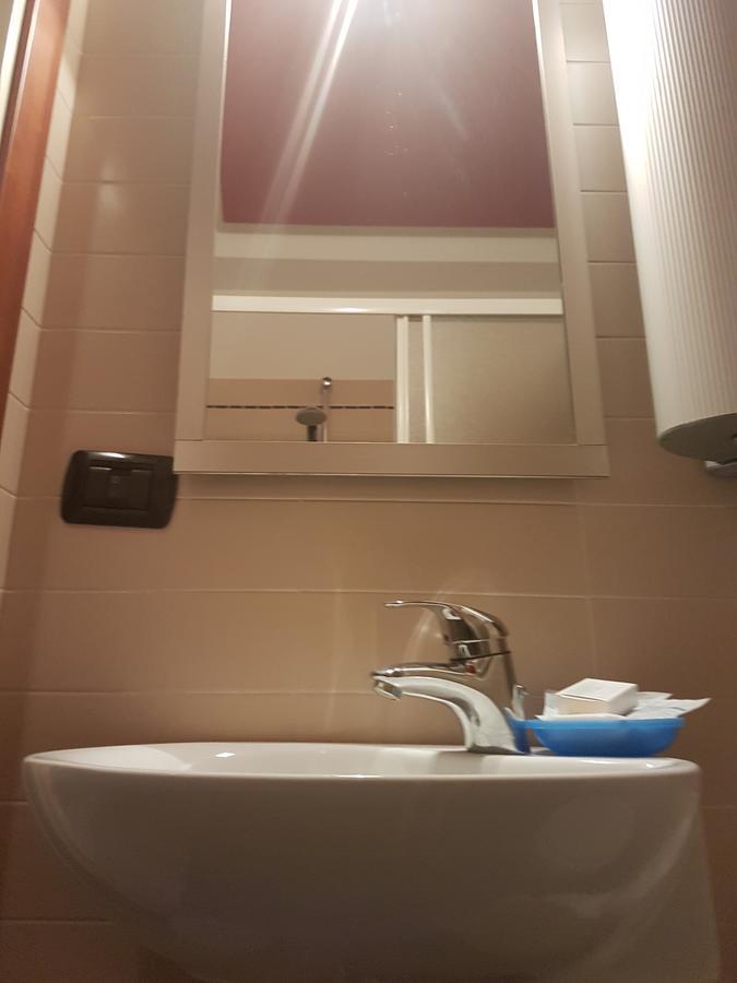 Hotel Bridge ベラーリア・イジェア・マリーナ エクステリア 写真